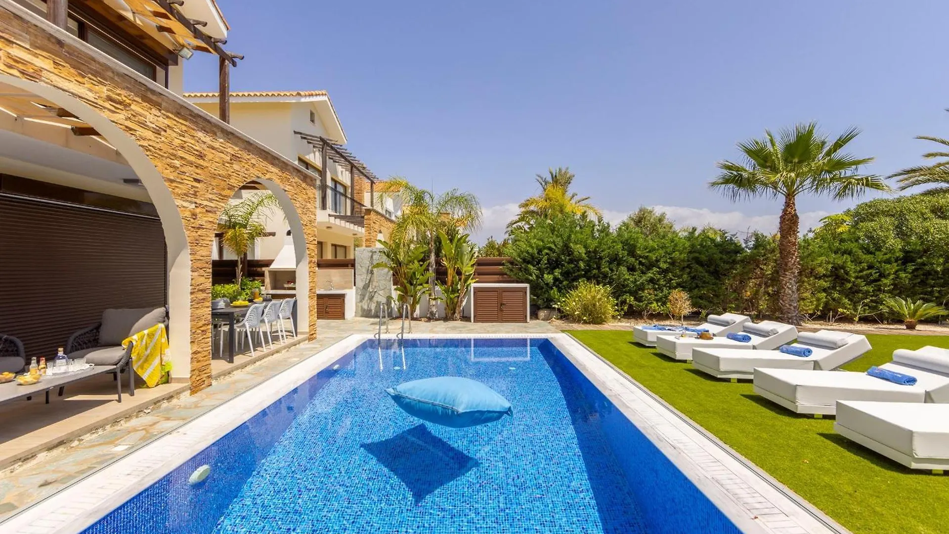 Villa Ionion H5 Ayia Napa