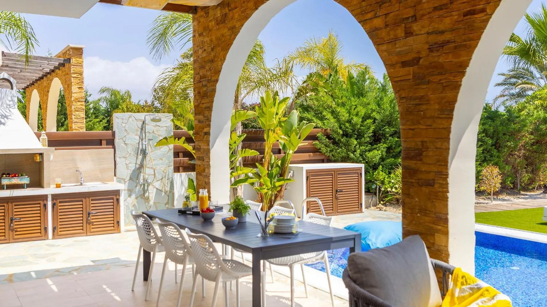 Villa Ionion H5 Ayia Napa